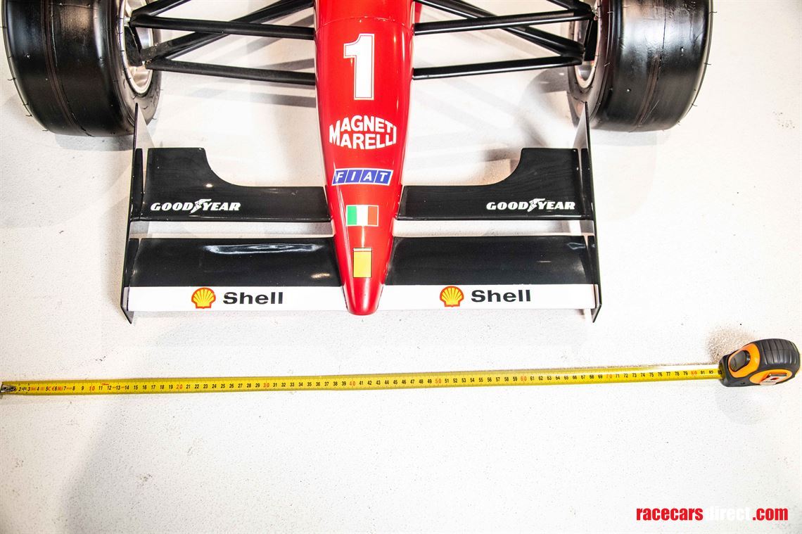 formula-1-wind-tunnel-model-large-scale-125