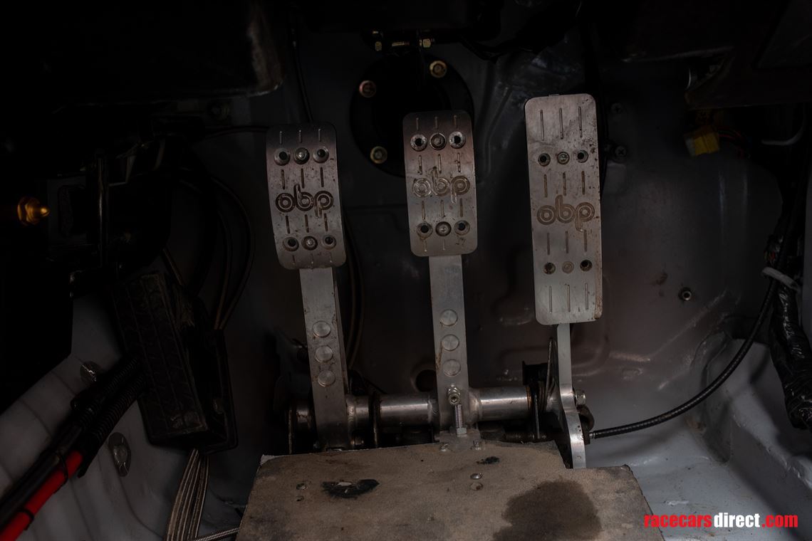 1986-mitsubishi-starion-turbo