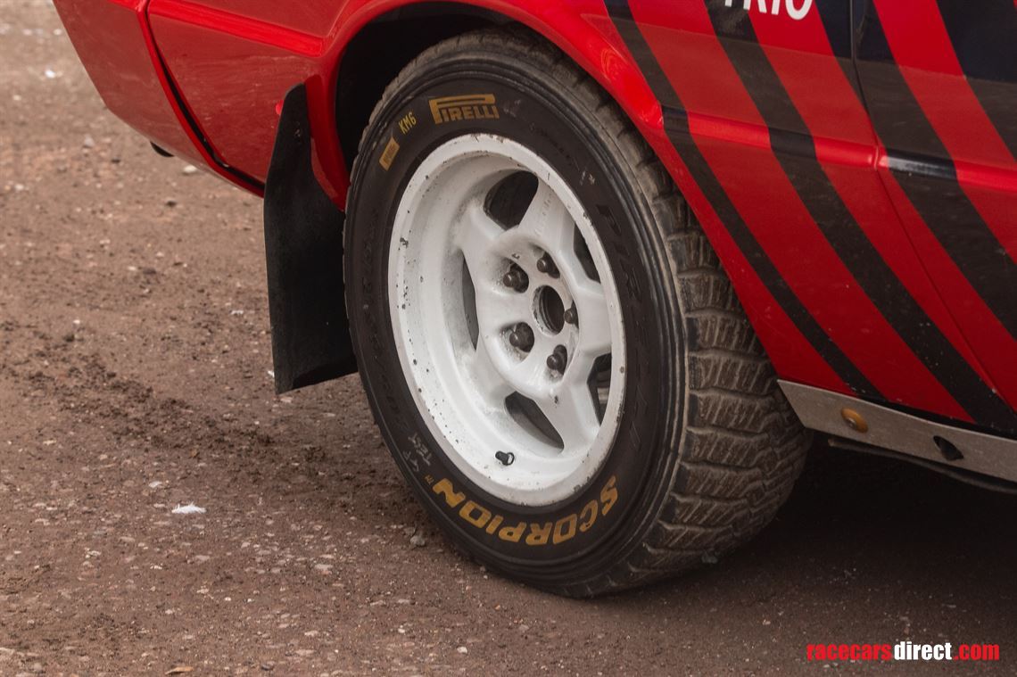 1986-mitsubishi-starion-turbo