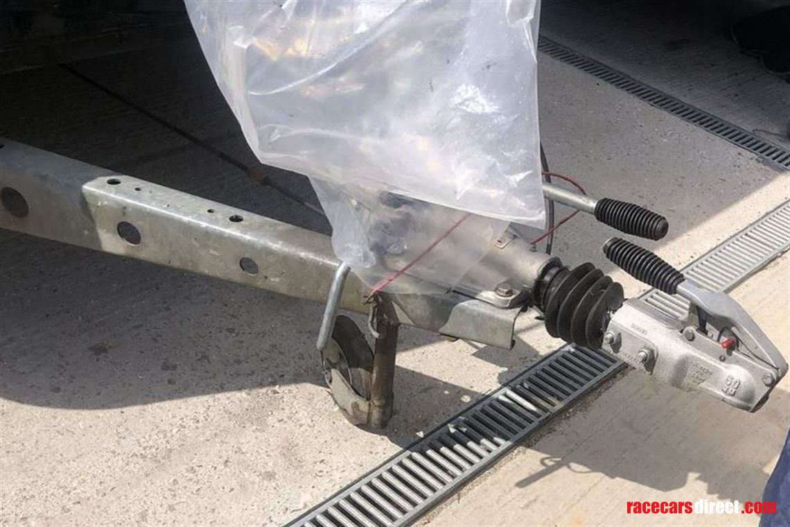 racepod-by-formula-trailers