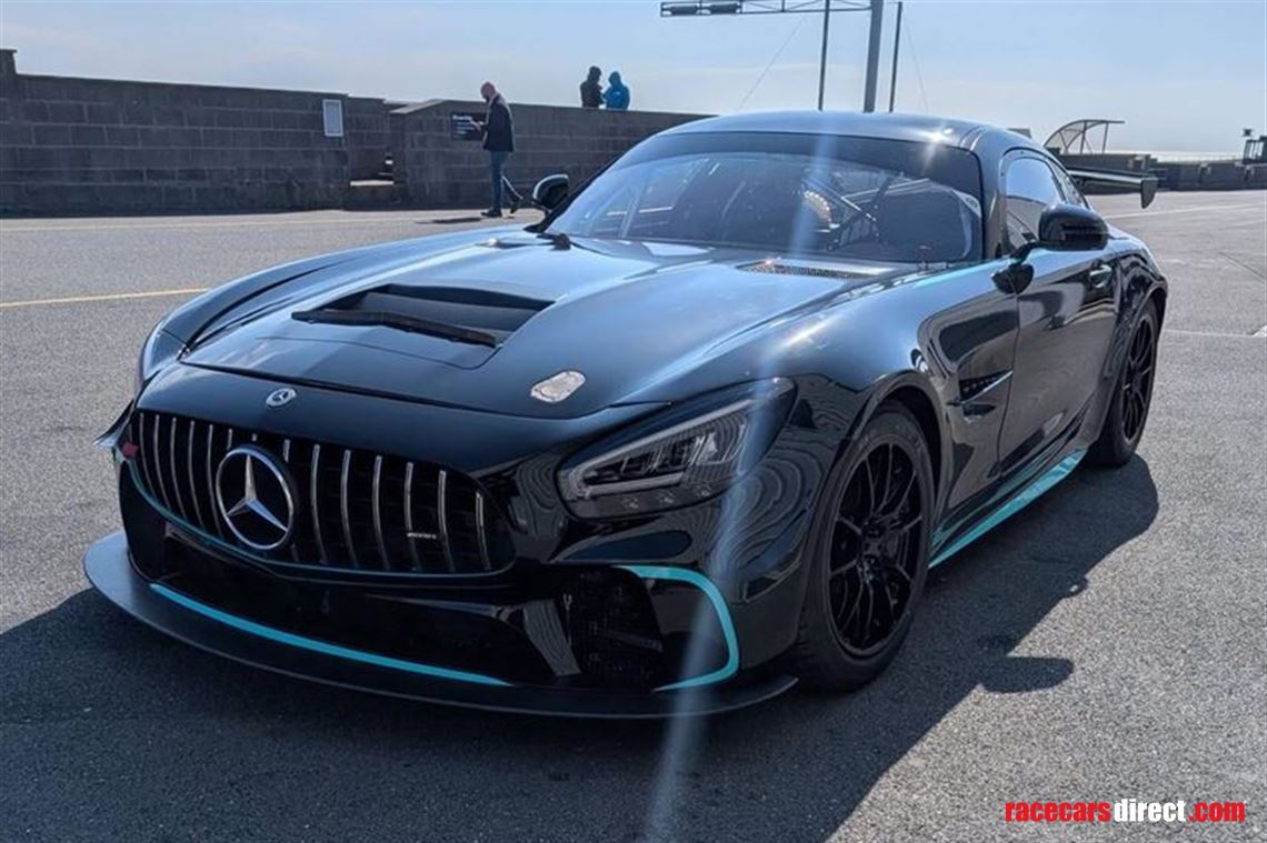 mercedes-amg-gt4