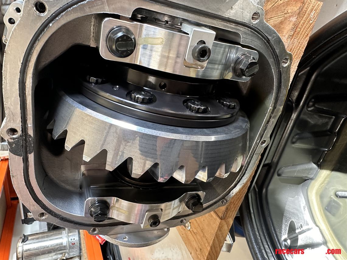 cascadia-motion-500bhp-ev-motor-inverter-and