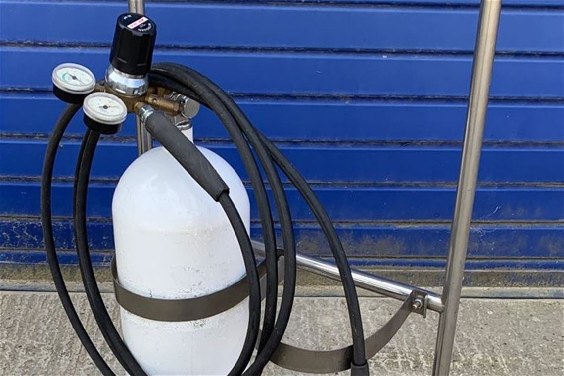 air-jack-equipment