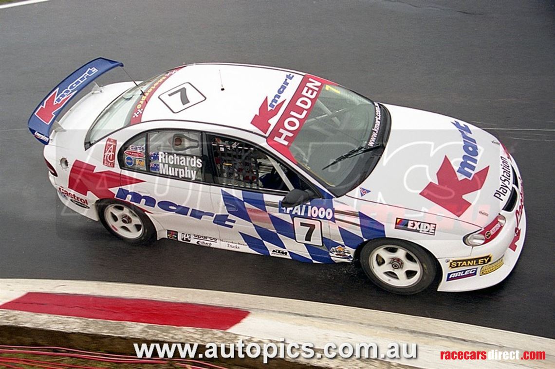 holden-vt-commodore-v8-supercar-greg-murphy