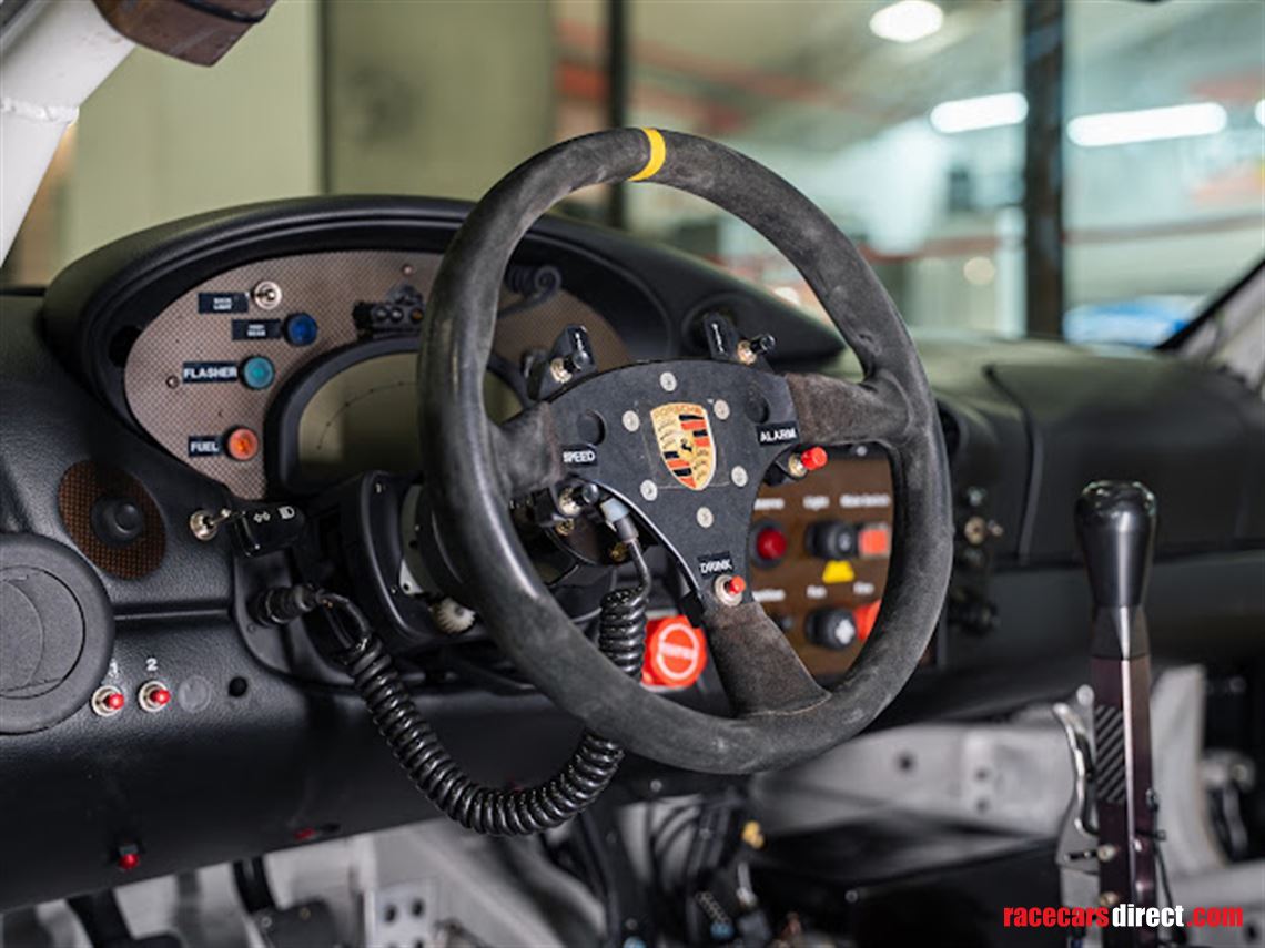 porsche-996-gt3-rsr-lightweight-ex-works-2004