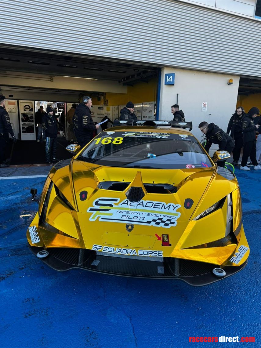 lamborghini-huracan-super-trofeo-evo2