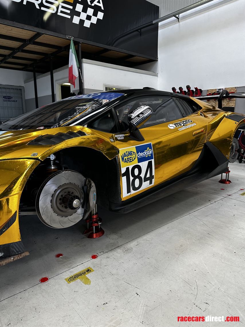 lamborghini-huracan-super-trofeo-evo2