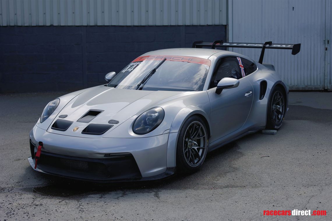 2025-porsche-carrera-cup-car-with-abs