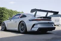 2025-porsche-carrera-cup-car-with-abs