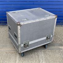 oakley-engine-flight-case