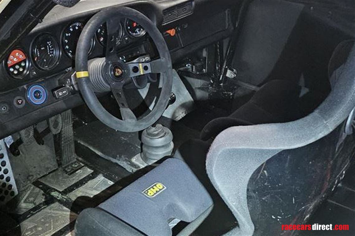 porsche-911-carrera-30-iroc-clone