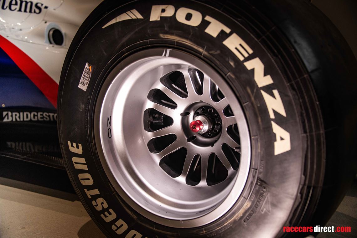f1-bmw-sauber-works-showcar
