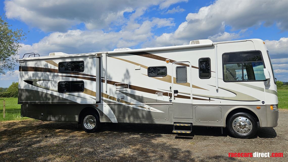 four-winds-hurricane-bunkhouse