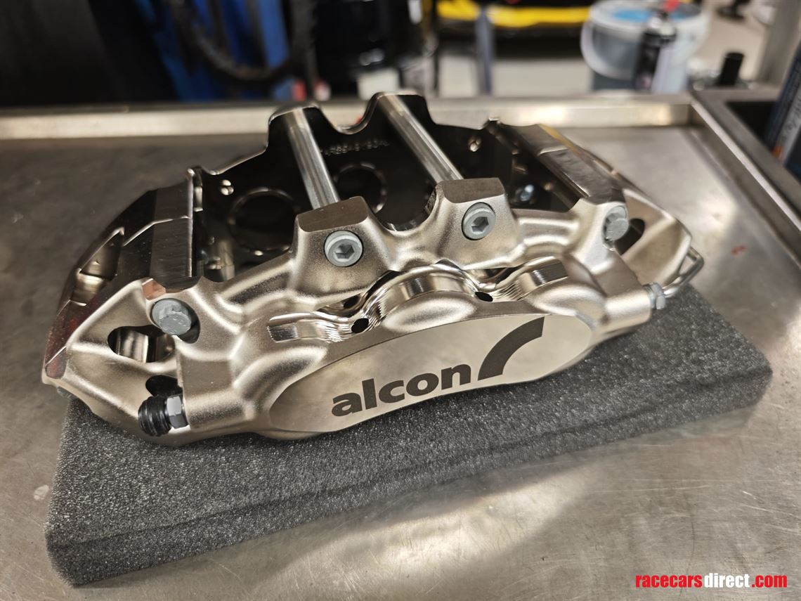 alcon-c5c6-corvette-racing-big-brake-kit
