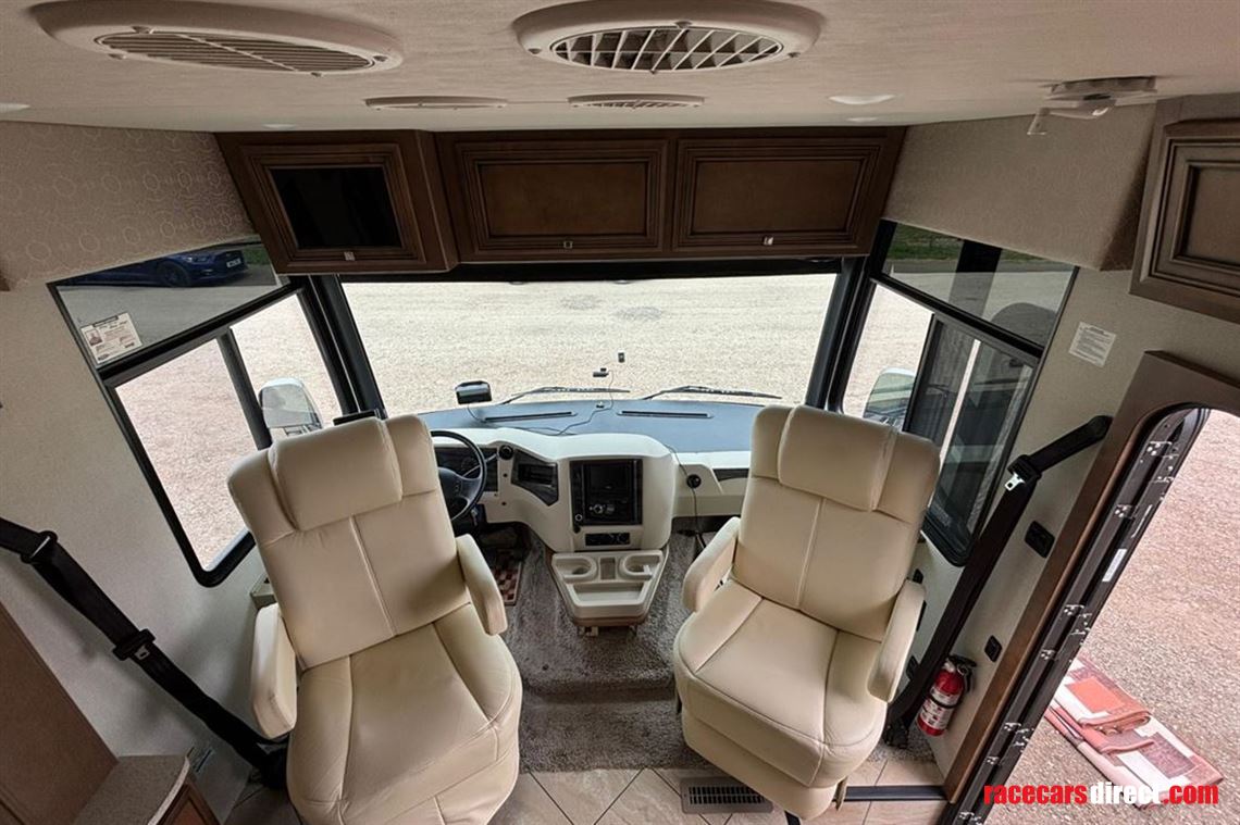 newmar-baystar-american-motorhome