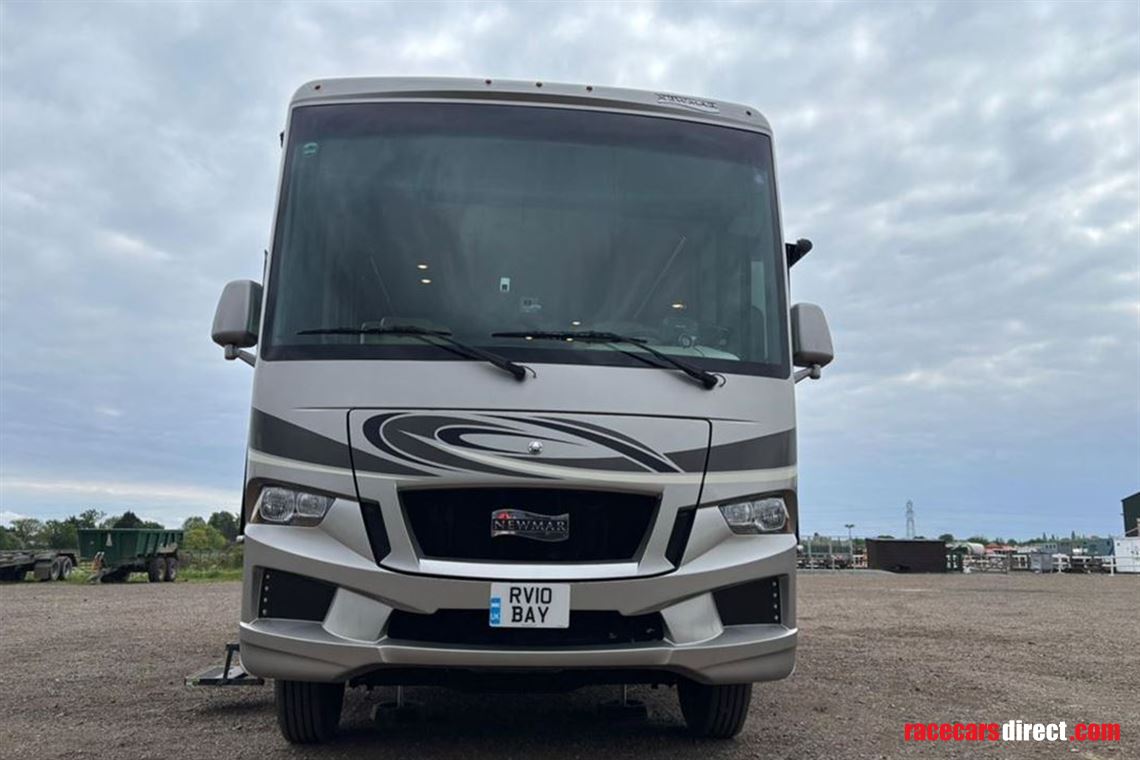 newmar-baystar-american-motorhome