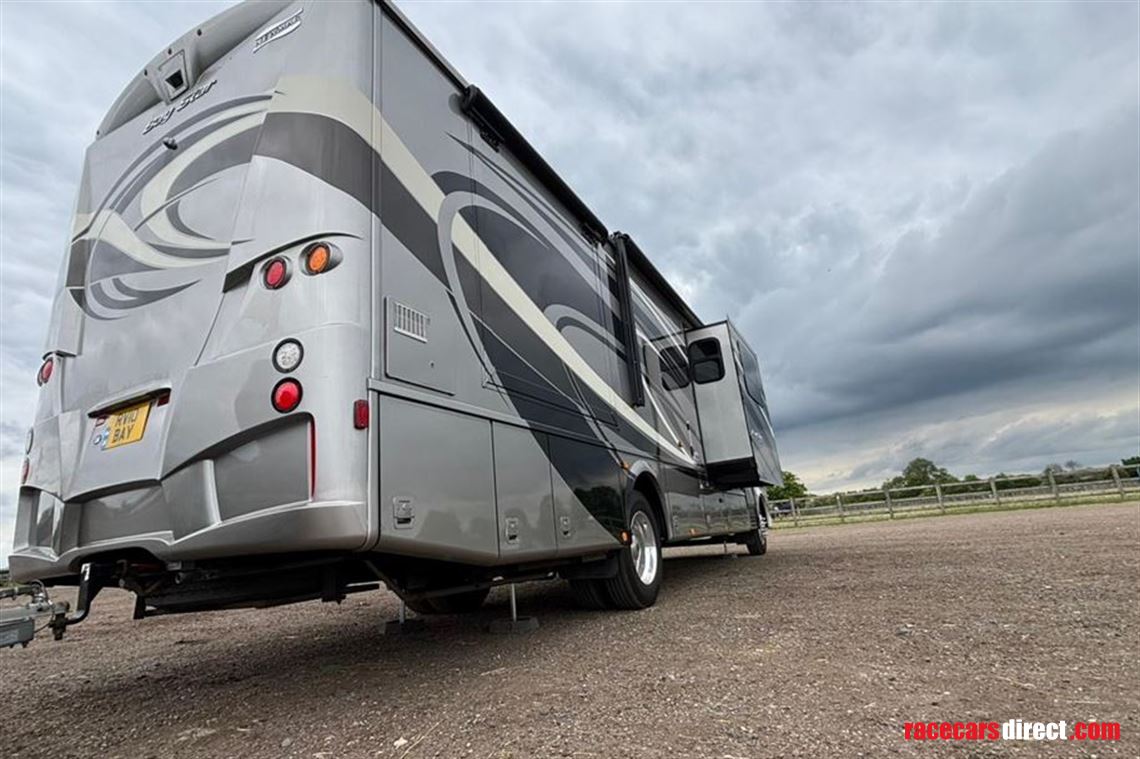 newmar-baystar-american-motorhome