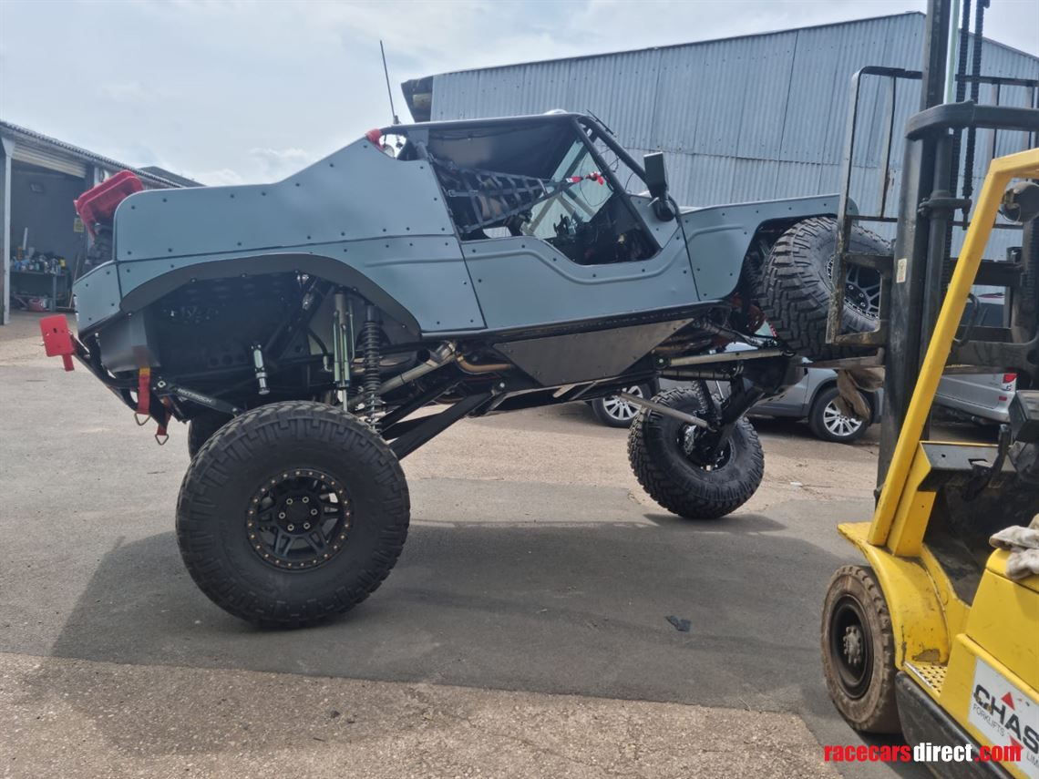 rally-land-rover-defender-desert-raceoff-road