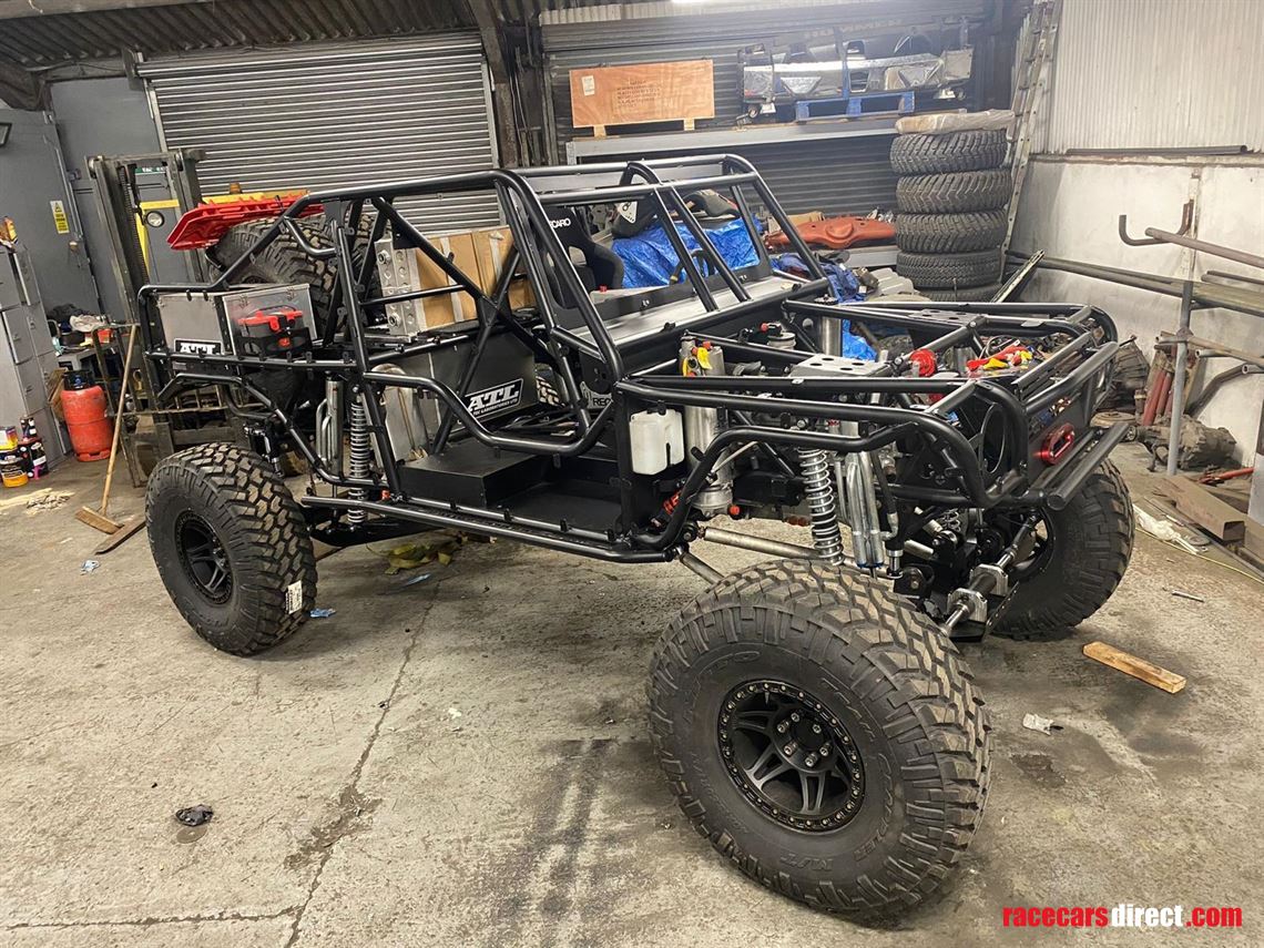 rally-land-rover-defender-desert-raceoff-road