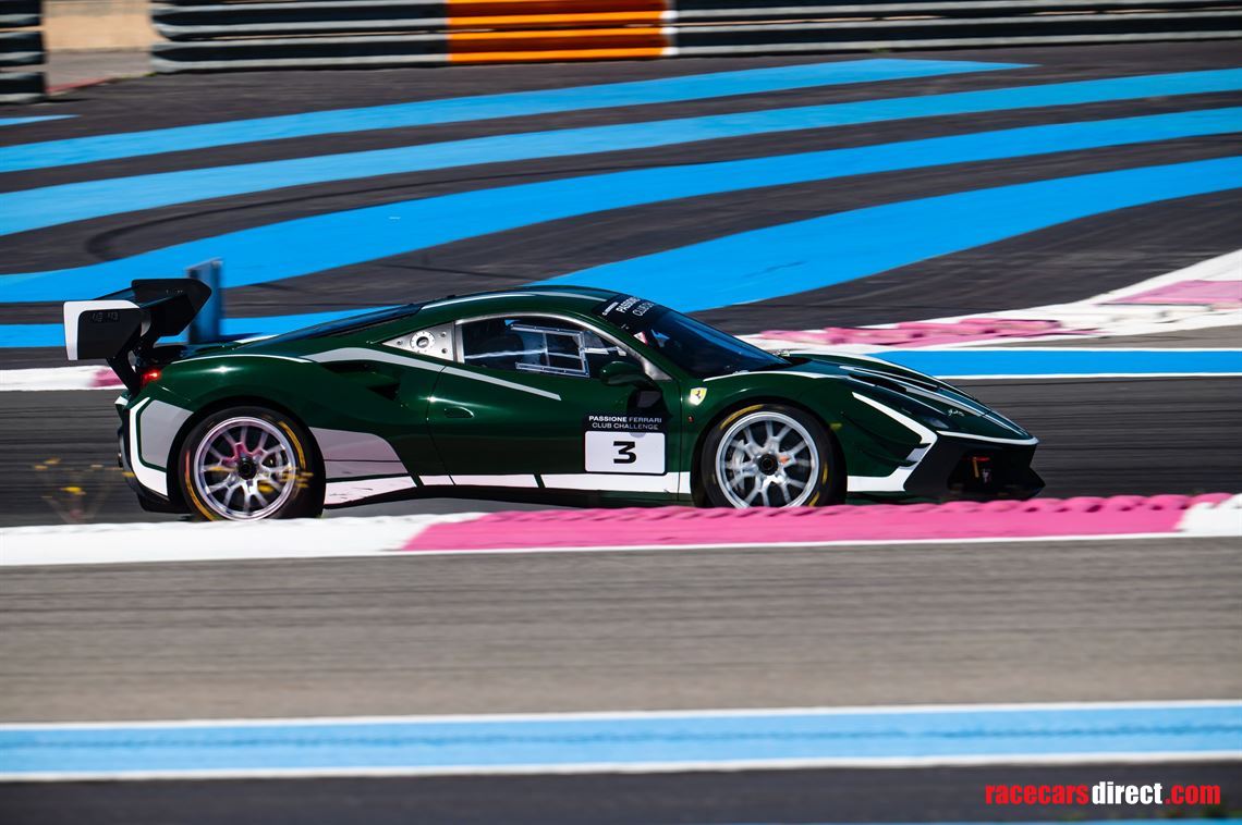 2020-ferrari-488-challenge-evo