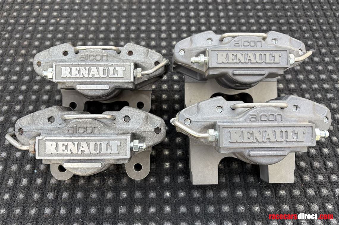 renault-sport-2-piston-calipers-clio-megane-k