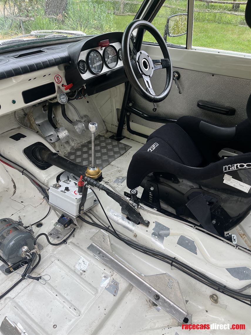 ford-lotus-cortina-mk1-race-car