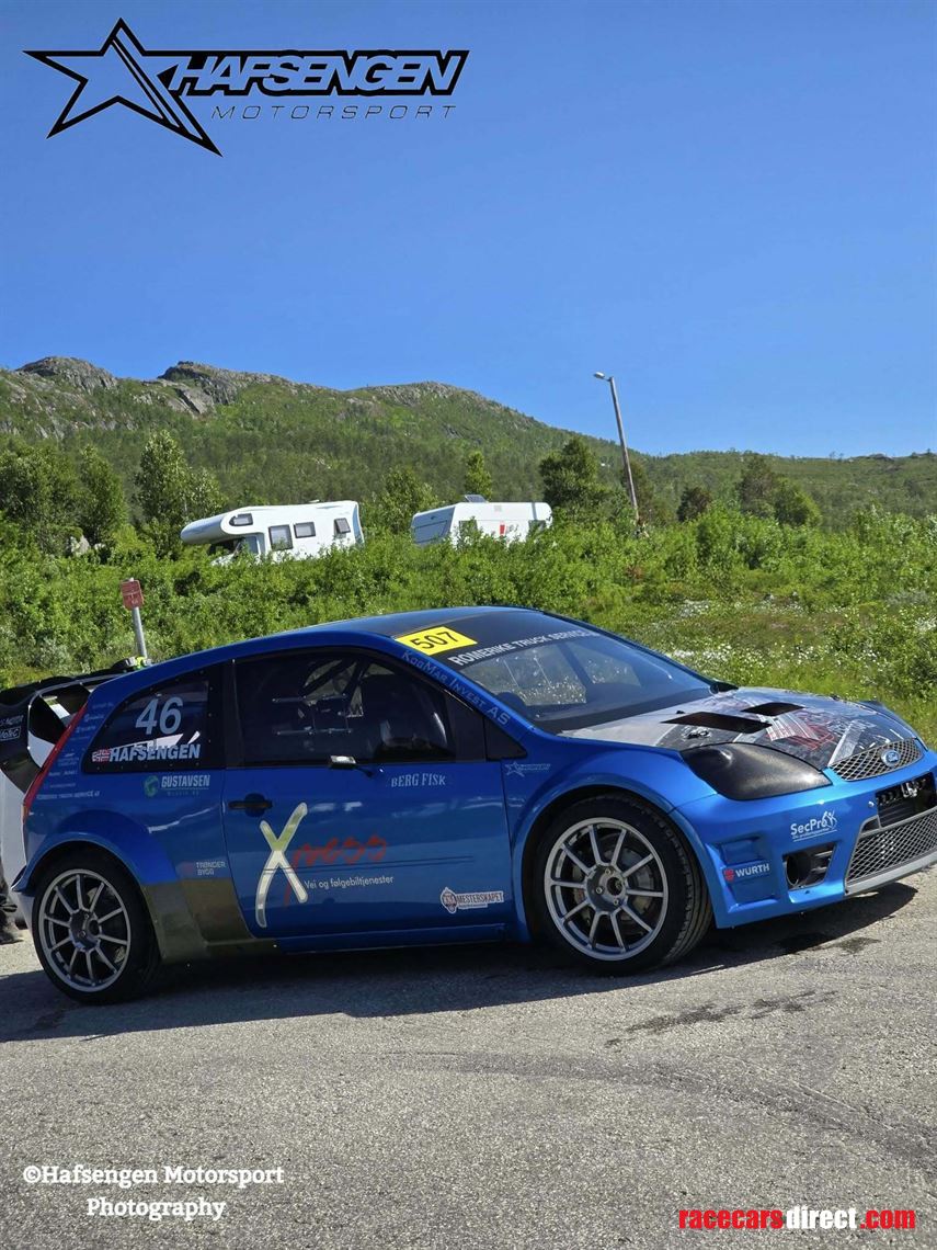ford-fiesta-5cyl-25l-turbo-20v