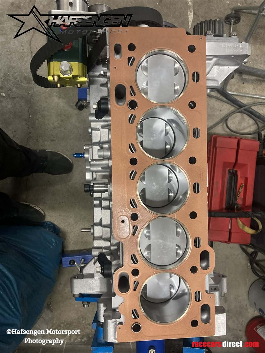 ford-fiesta-5cyl-25l-turbo-20v