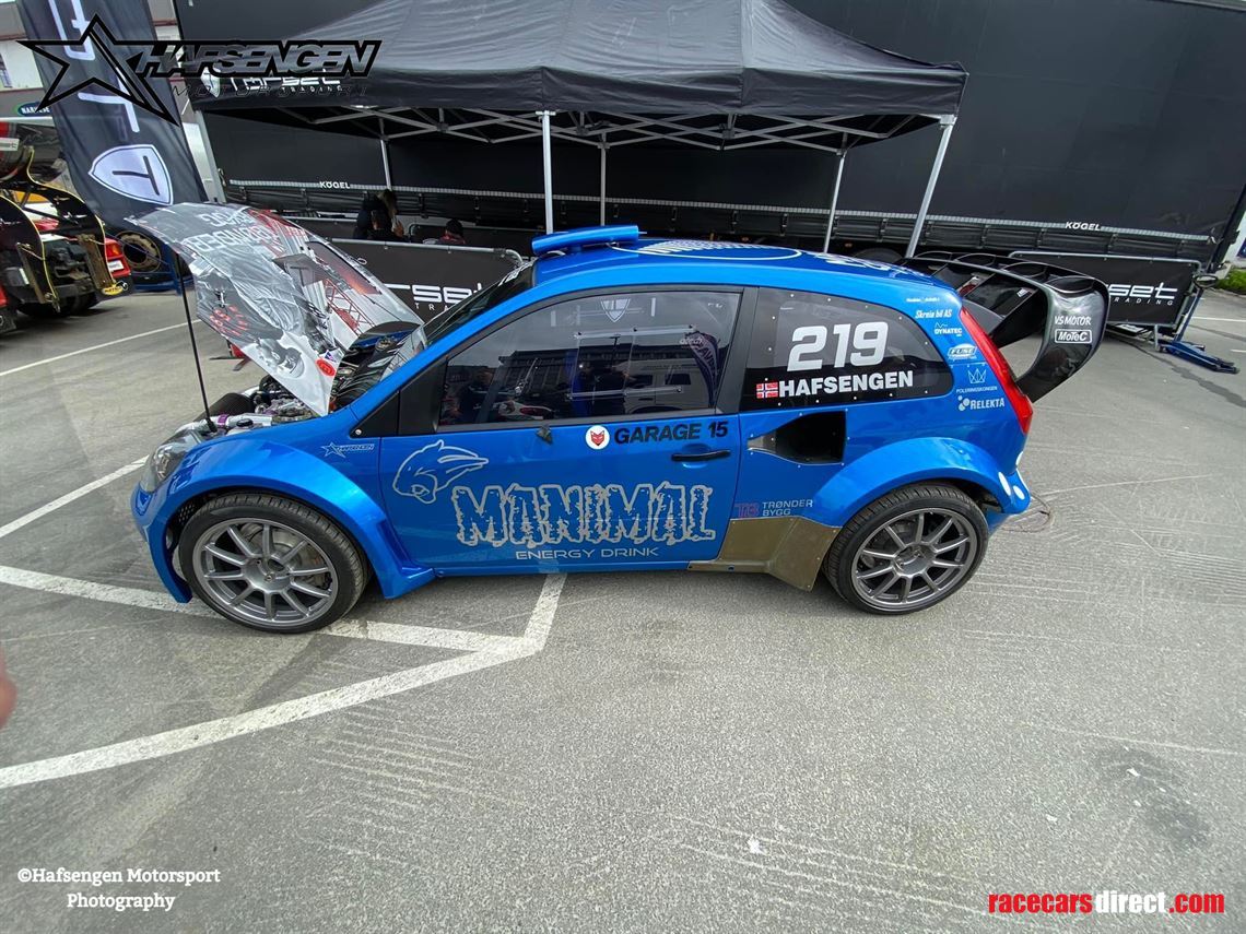 ford-fiesta-5cyl-25l-turbo-20v