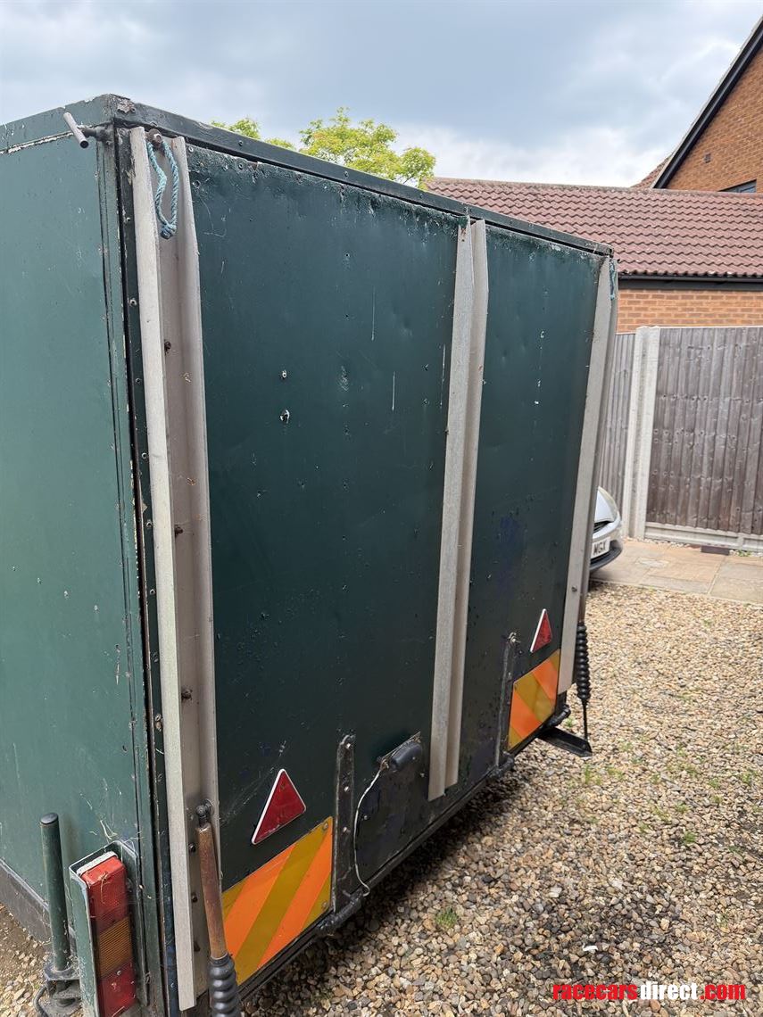 box-trailer