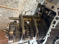 peugeot-rally-gearbox-diff