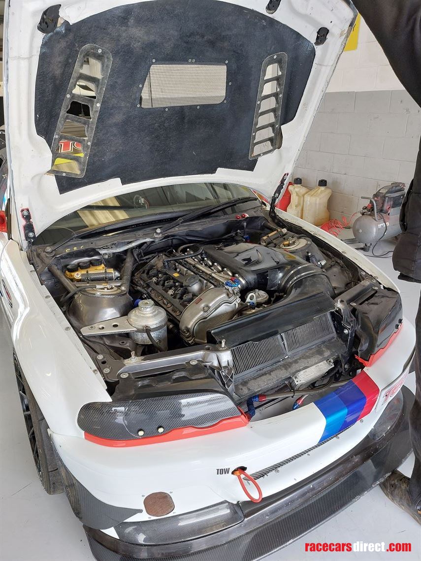 bmw-m3-e46-lady-p