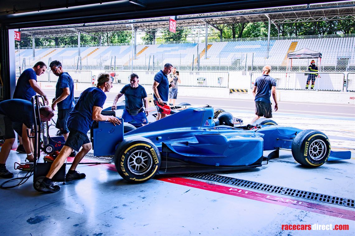dallara-gp2-2005