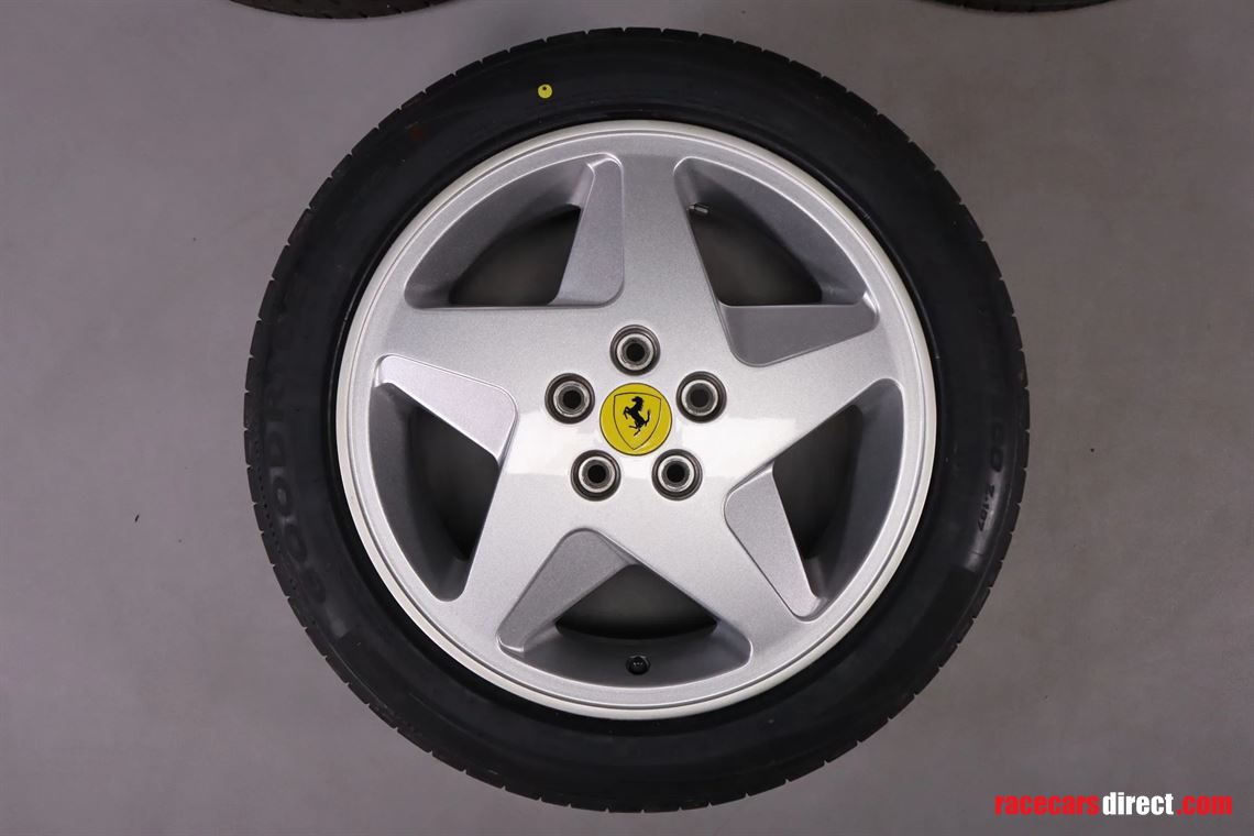 ferrari-348-complete-wheel-set