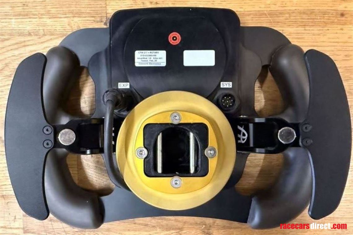 f4lmp3-cosworth-cfw277-steering-wheel