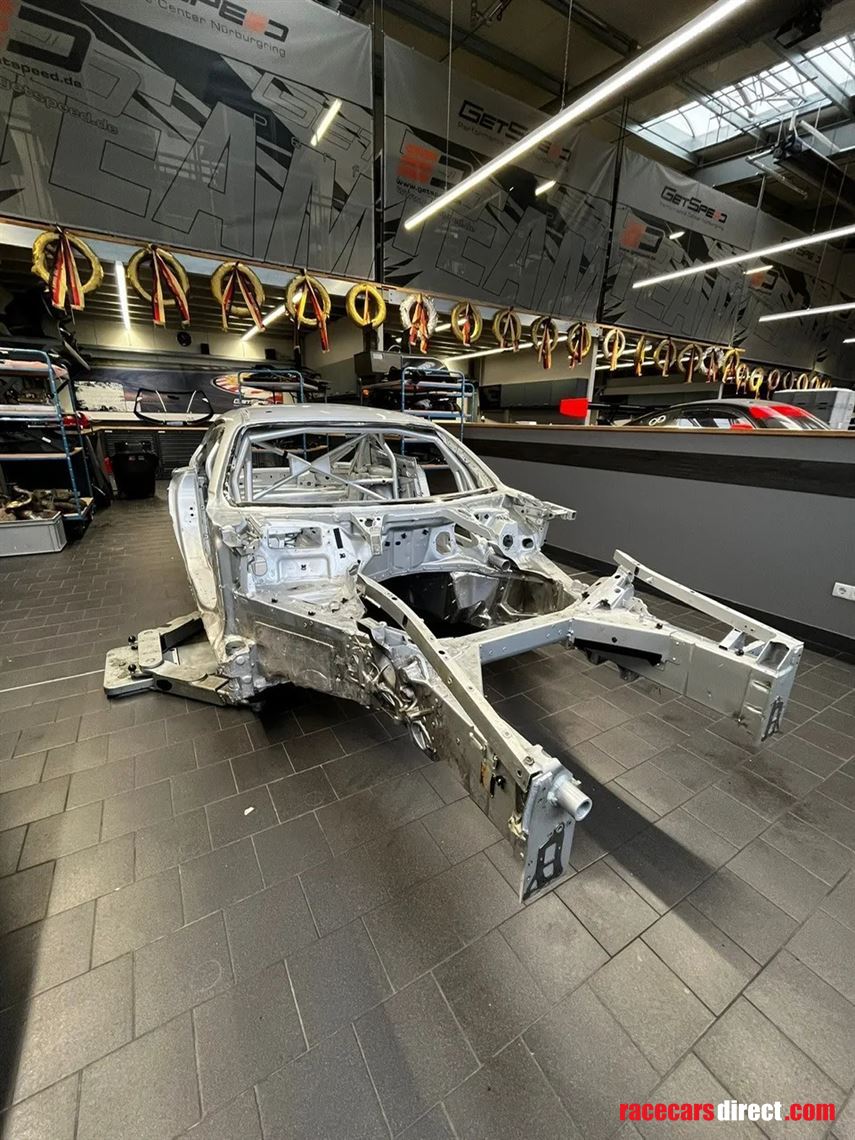 mercedes-amg-gt3-evo-body
