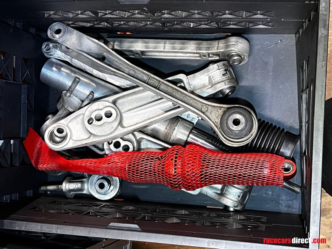 very-big-spare-parts-package-porsche-991-gt3