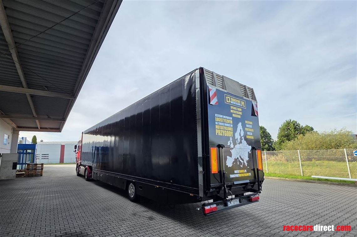 motorcycles-race-trailer---30-bikes---poland