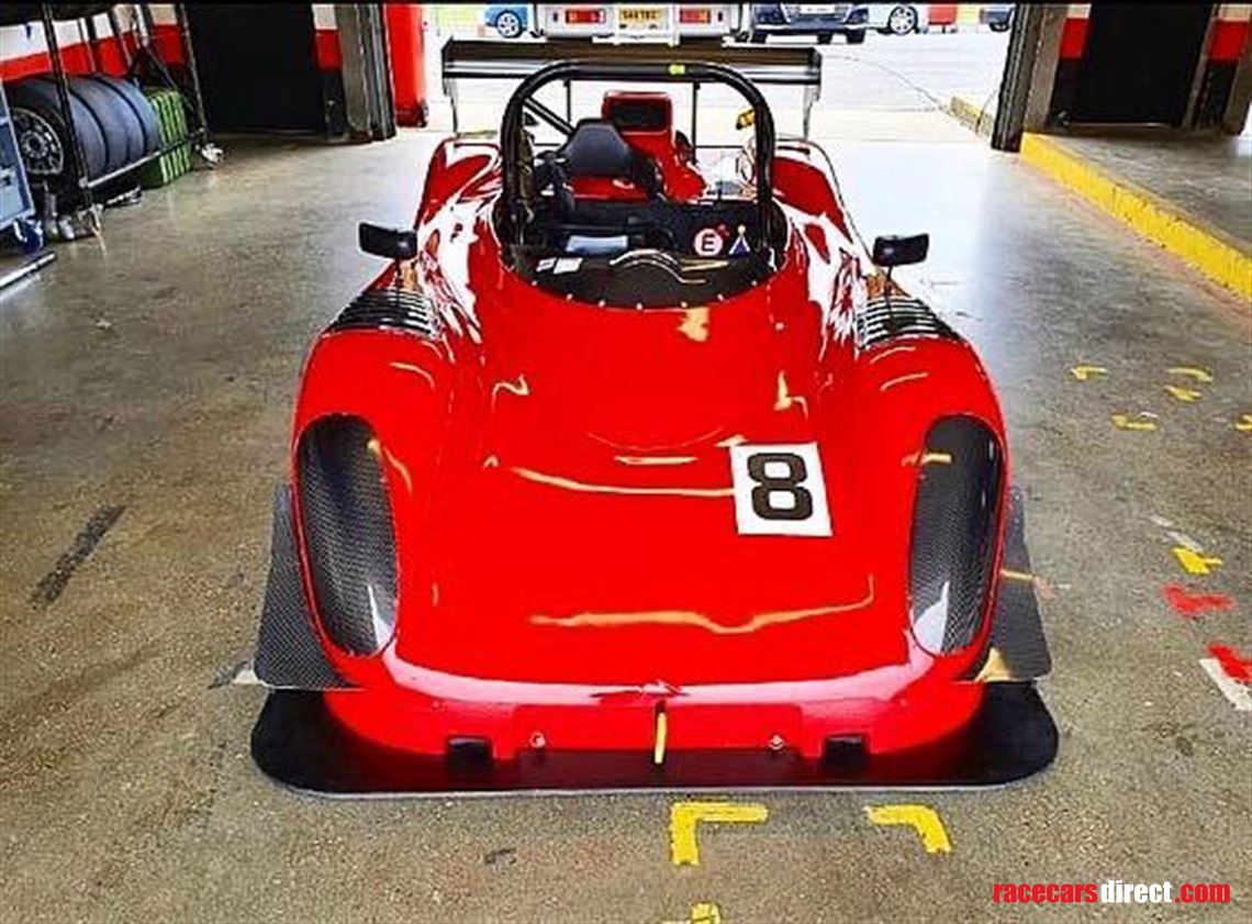 radical-prosport-1400-with-pr06-bodywork-cent
