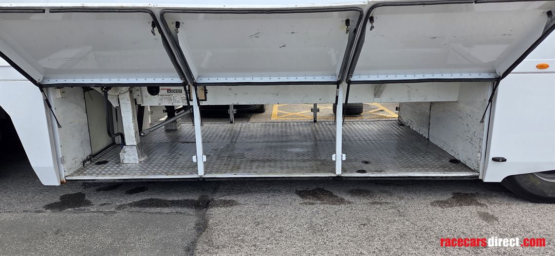 two-gt-car-race-trailer