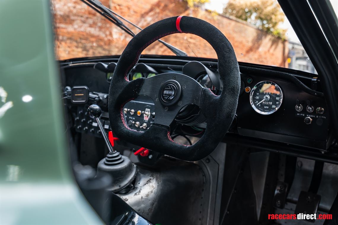 1963-triumph-tr4-slr-evocation