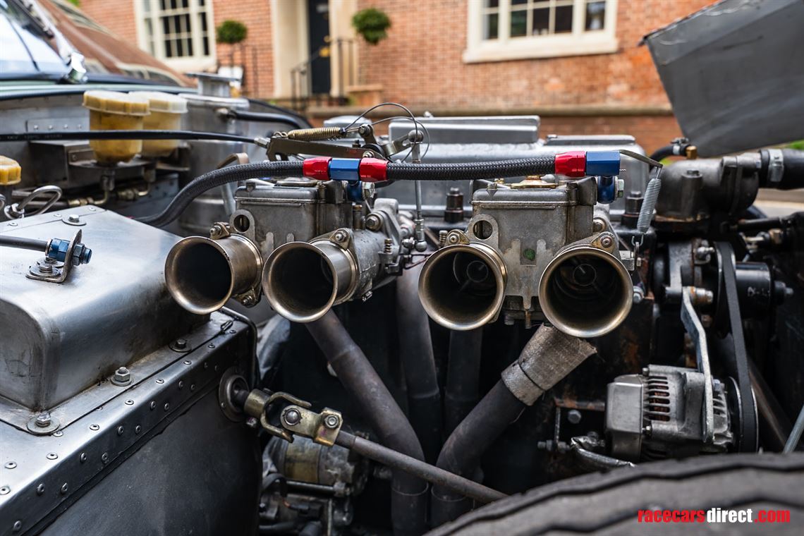1963-triumph-tr4-slr-evocation