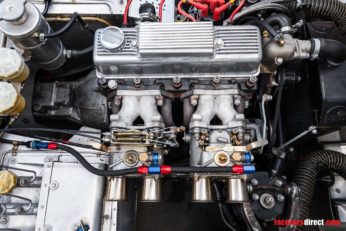 1963-triumph-tr4-slr-evocation
