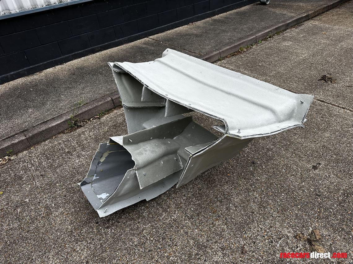 2025-f1-show-car-moulds-rolling-shell