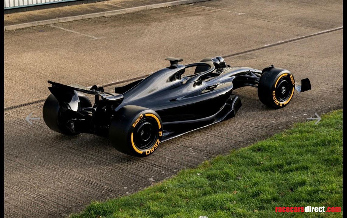 2025-f1-show-car-moulds-rolling-shell