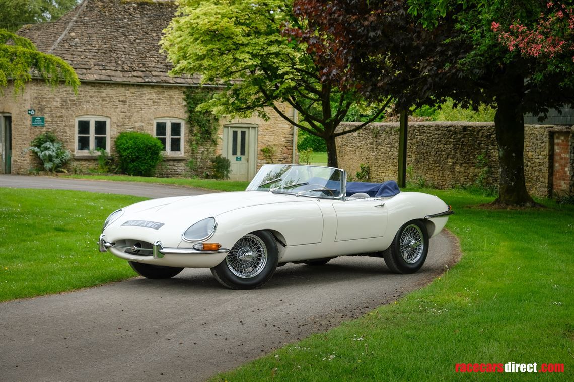 1961-jaguar-e-type-flat-floor-roadster