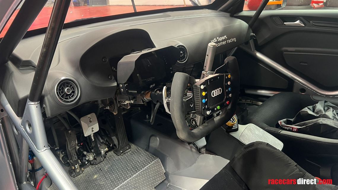 audi-rs3-lms-tcr-sequential