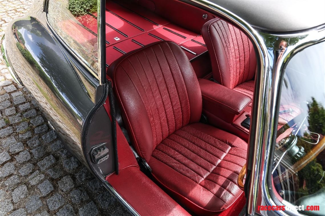 jaguar-e-type-series-ii-42-fhc