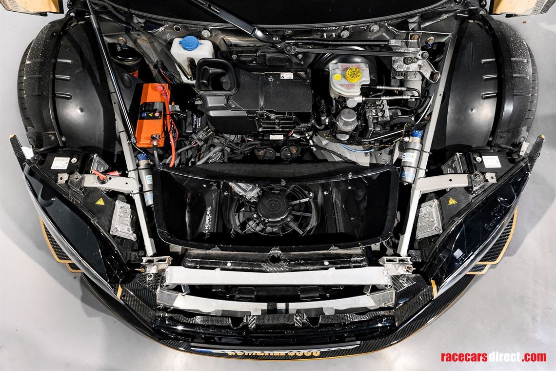 audi-r8-v8-manual-lms-gt3-road-legal