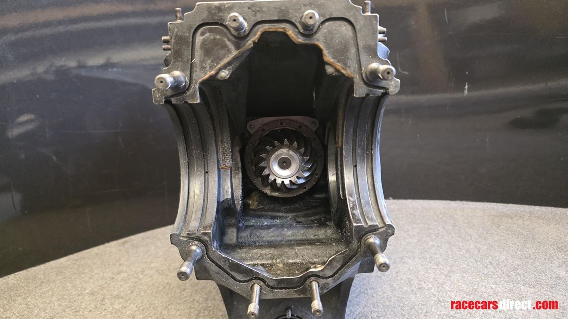 benetton-f1-b200-gearbox